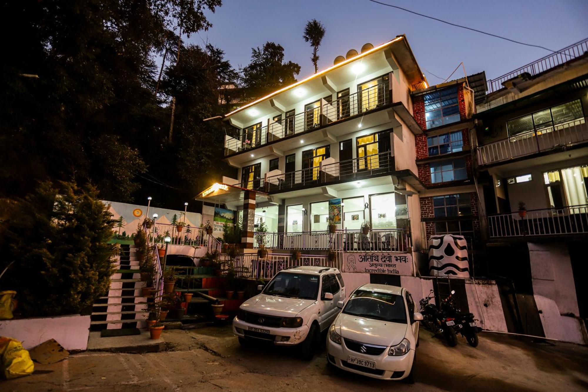 Hotel Mirage Grand McLeod Ganj Zewnętrze zdjęcie