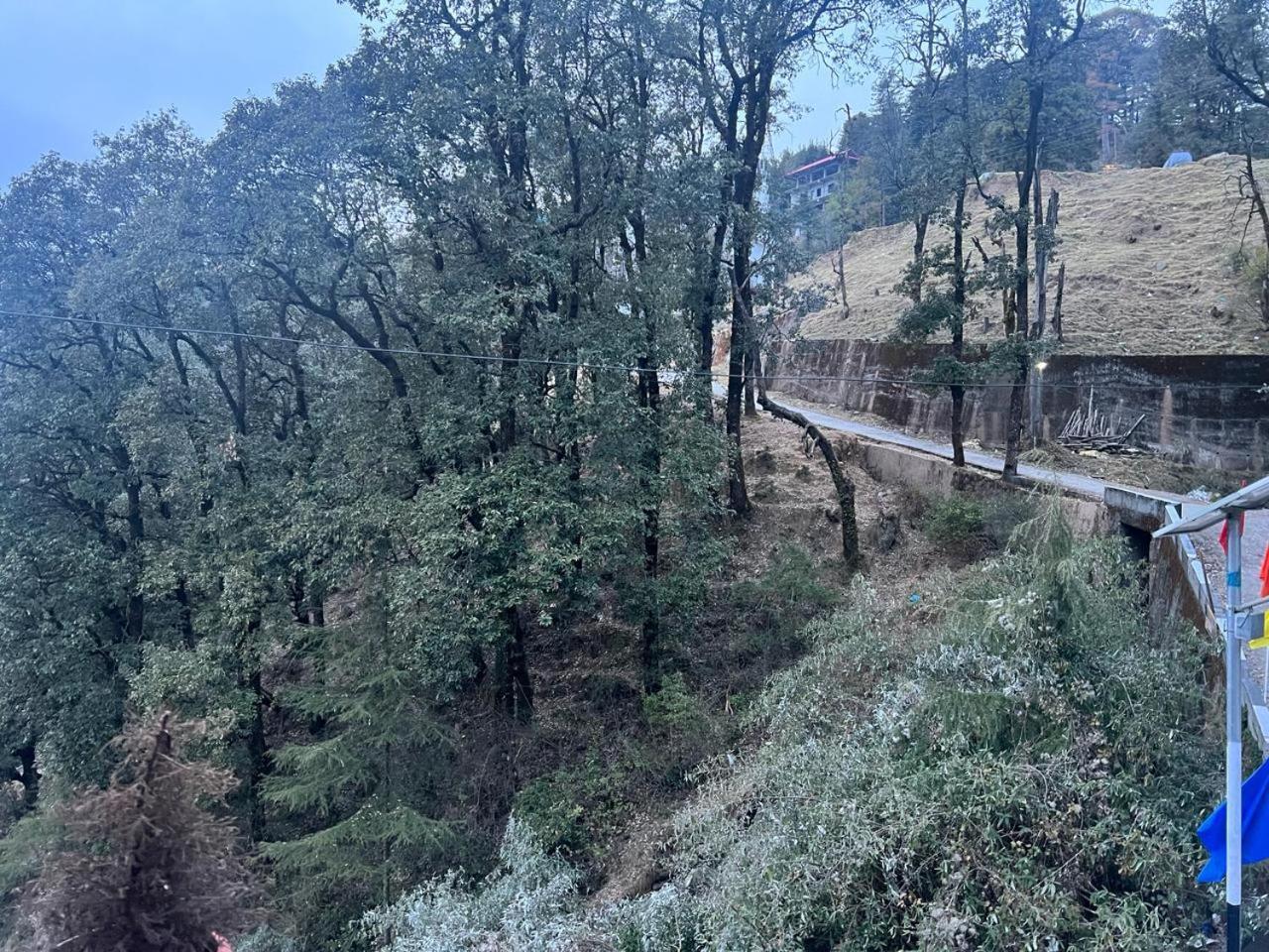 Hotel Mirage Grand McLeod Ganj Zewnętrze zdjęcie